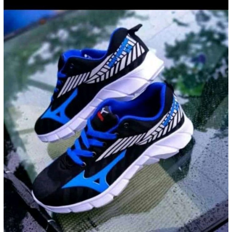 sepatu joging sepatu running pria dan wanita mizuno