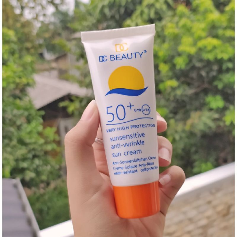 PROTECT All Day Light Sunscreen Cream SPF50 PA++++ Sunscreen Sunsensitive Anti UV Wajah/Body Cream