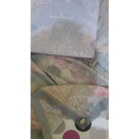 Preloved nusantara series in savanna by buttonscarves