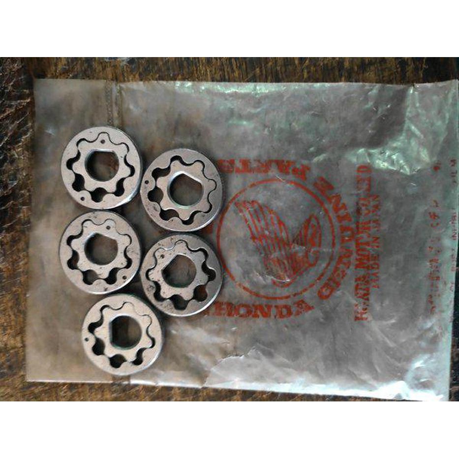 gigi pompa oli set cb 100 ori