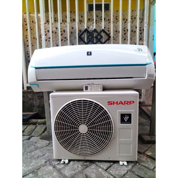 AC second 1/2pk Sharp low Watt R32