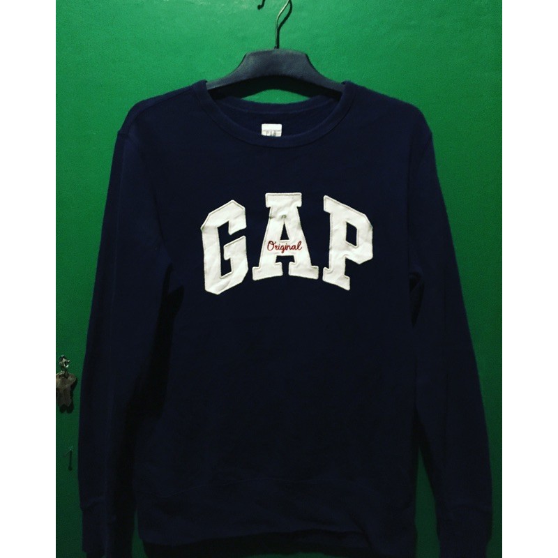 GAP crewneck