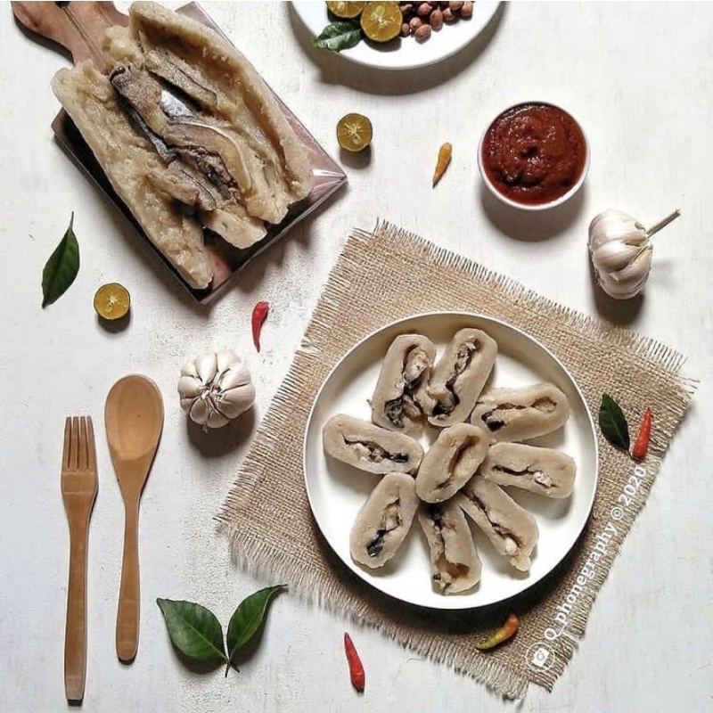 

Kerupuk basak Ikan/Makanan Khasi Kapuas Hulu/Frozen Food/Kerupuk