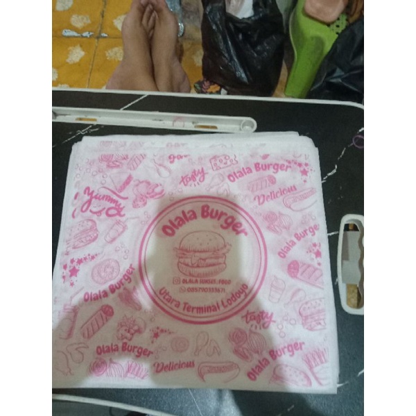 

Cetak pembungkus nasi/food grade ukuran 30x30 custom