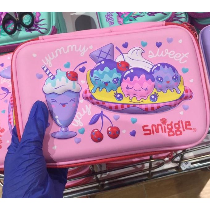 

TERLARIS Tempat Pensil / Pencil Case Hardtop Smiggle Ice Cream/TEMPAT PENSIL AESTHETIC/TEMPAT PENSIL ANAK PEREMPUAN/TEMPAT PENSIL LUCU/TEMPAT PENSIL 3D/TEMPAT PENSIL TRANSPARAN/TEMPAT PENSIL LUCU/TEMPAT PENSIL KOREA/TEMPAT PENSIL KAIN/TEMPAT PENSIL