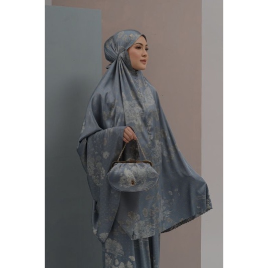 LUELLA PRAYER SET HEYLOCAL STONE