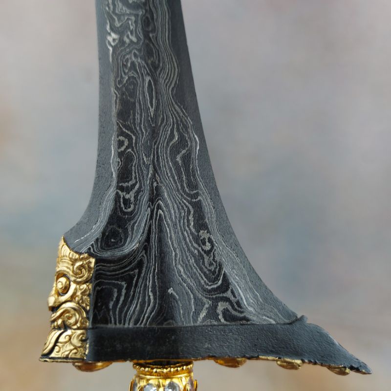 Keris Tilam Sari Kinatah Makoro