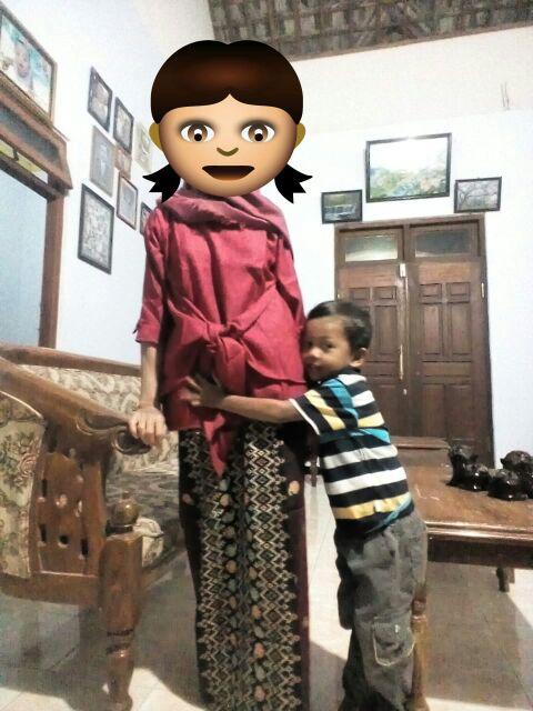 Setelan Kebaya Vanya Jacquard Warna Maron Navy White Silver Tosca Dusty Barong Pendek Set Gemari Bt