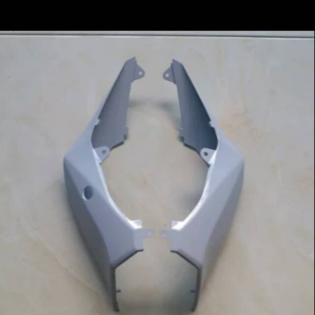 Body belakang ninja rr mono putih