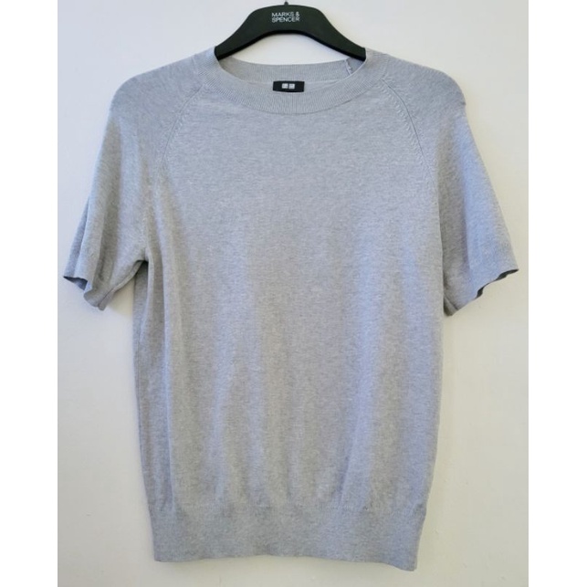Atasan Kaos Rajut Uniqlo Original