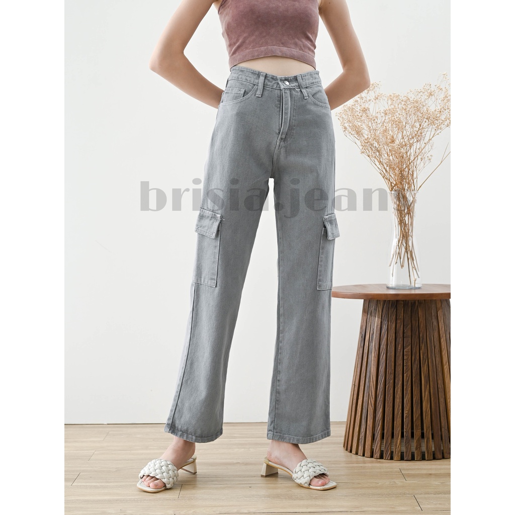 BRISIA JEANS - HYE-JIN Cargo Boyfriend Jeans (Highwaist) - Size 27-33 - Celana Cargo Wanita