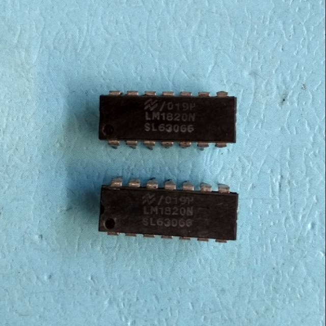 IC LM1820N kaki 2x7pin