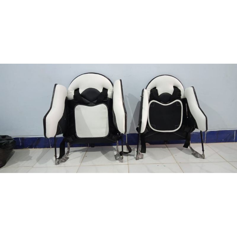 Boncengan belakang motor Beqver