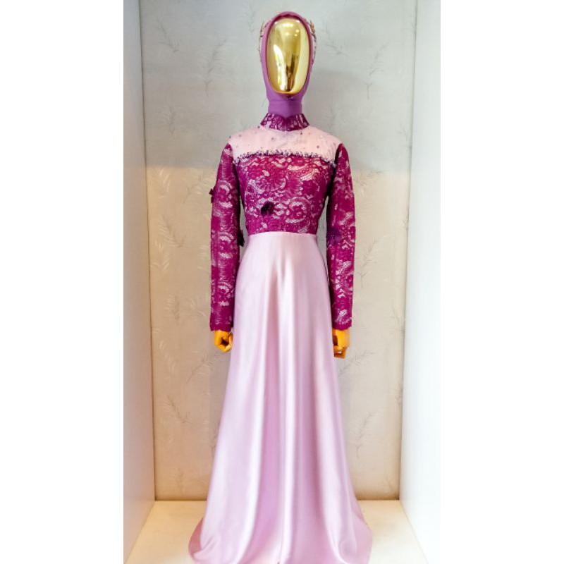 Dress Panjang Wanita Brokat Ungu Bunga