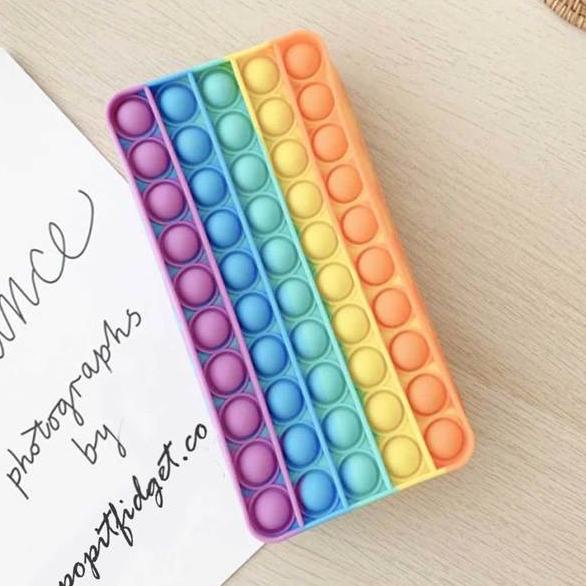 

BAYAR DITEMPAT KOTAK PENSIL POP IT PELANGI PENCIL CASE RAINBOW FIDGET/TEMPAT PENSIL AESTHETIC/TEMPAT PENSIL ANAK PEREMPUAN/TEMPAT PENSIL LUCU/TEMPAT PENSIL 3D/TEMPAT PENSIL TRANSPARAN/TEMPAT PENSIL LUCU/TEMPAT PENSIL KOREA/TEMPAT PENSIL KAIN/TEMPAT PENSIL