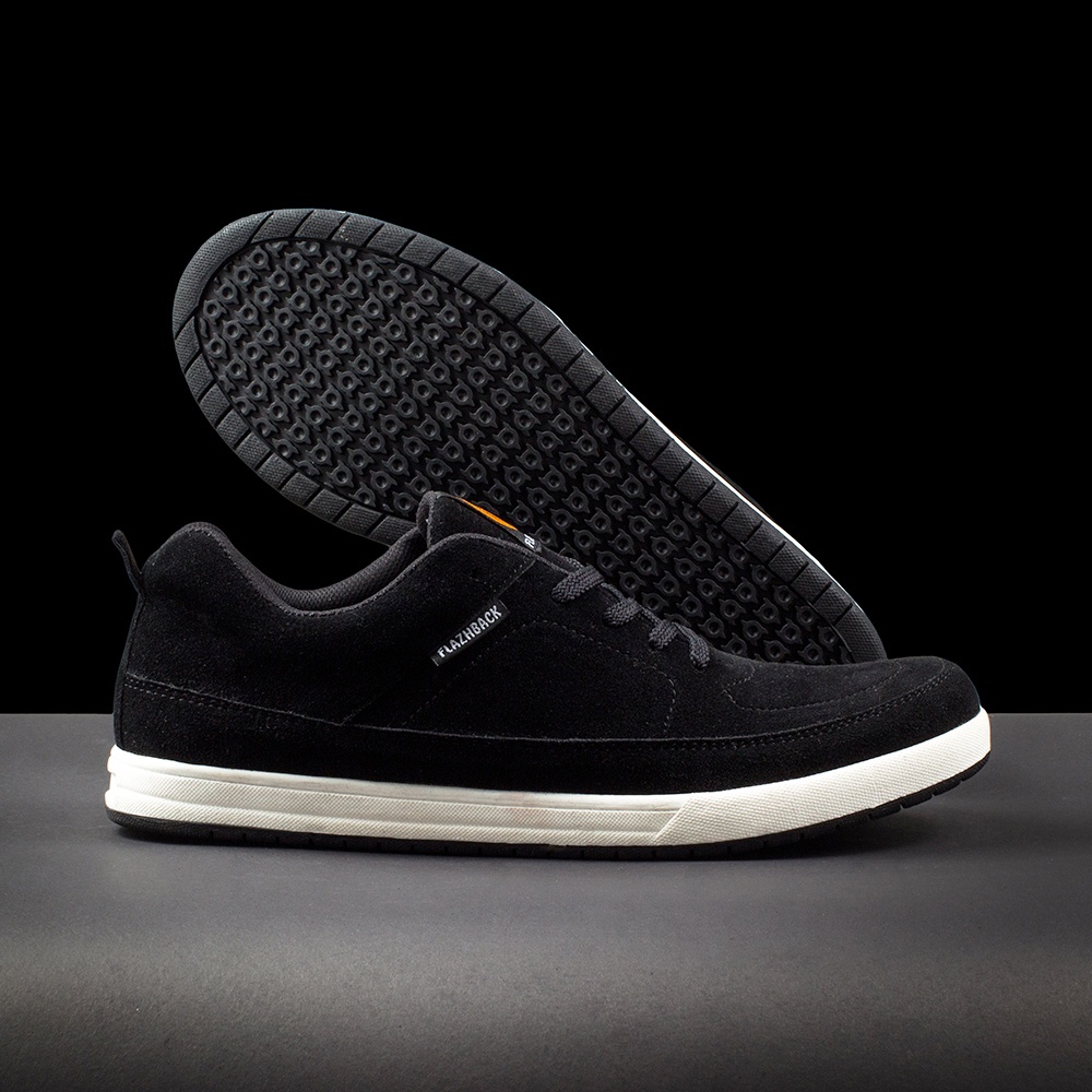 CHARLES BLACK |ManNeedMe x FLAZHBACK| Sepatu Sneakers Pria Casual Shoes ORIGINAL