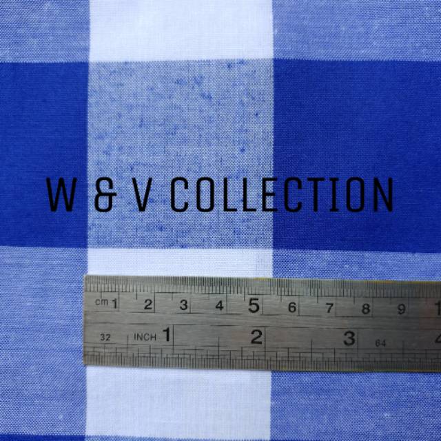 Kain kotak biru putih 5cm. Lebar 150cm