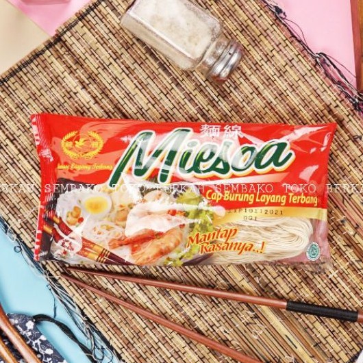 

Miesoa Kuah Kecil Cap Burung Layang Terbang 130gr Halal Misua Instant