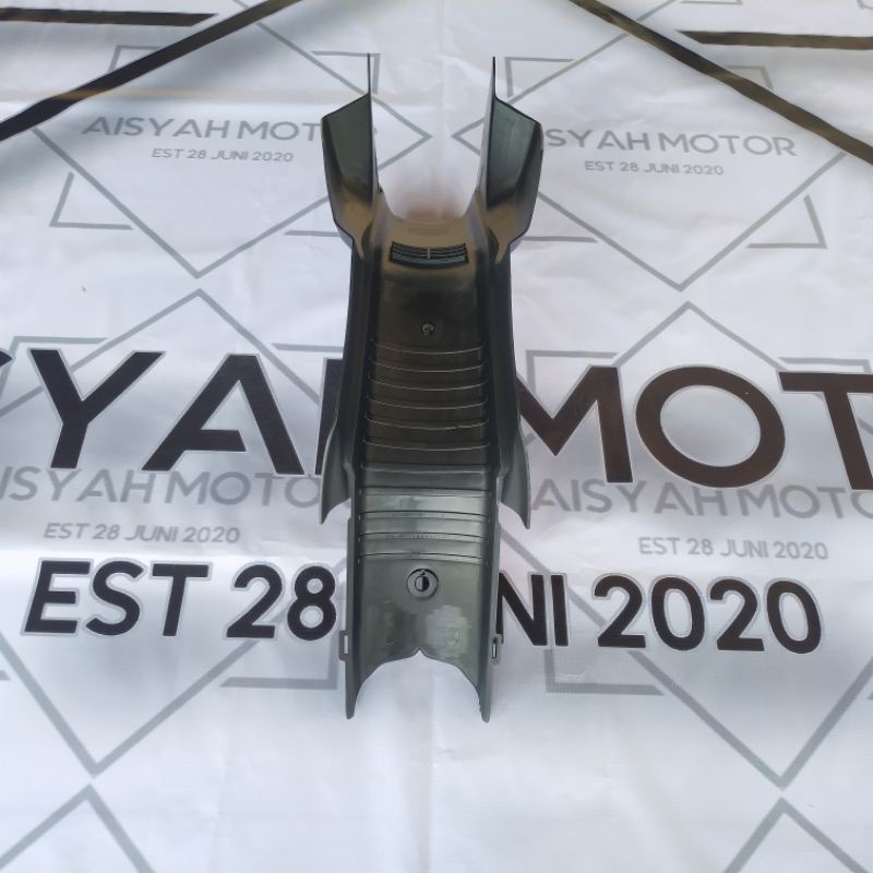 Reksil Tengah Honda Astrea Grand