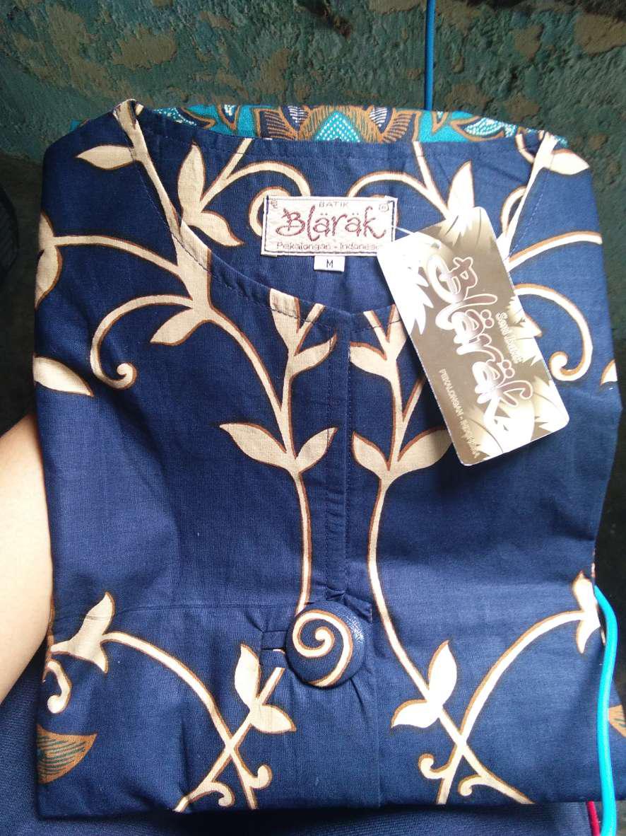 Tunik Batik Blarak Motif Flora Kersa