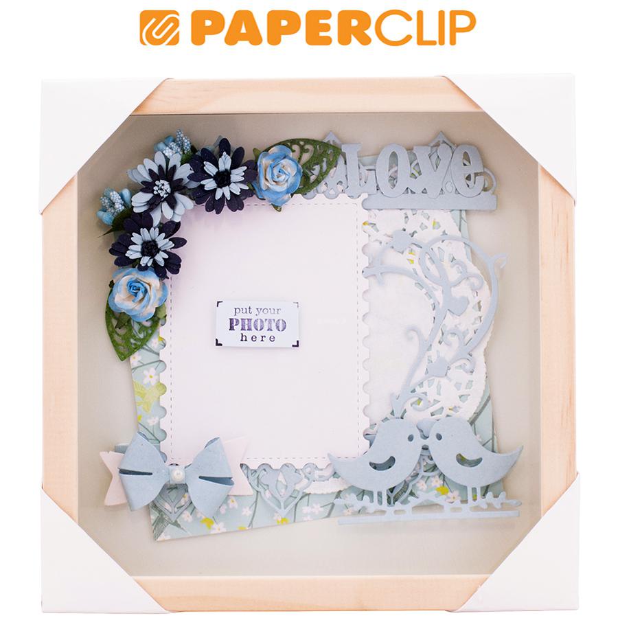 

SCRAPFRAME 20 X 20 CM WITH FLOWER LOVE 1 BLUE
