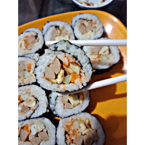 

Sushi Frozen 400gr Isi 4 pcs Fresh Halal Murah Kualitas Premium