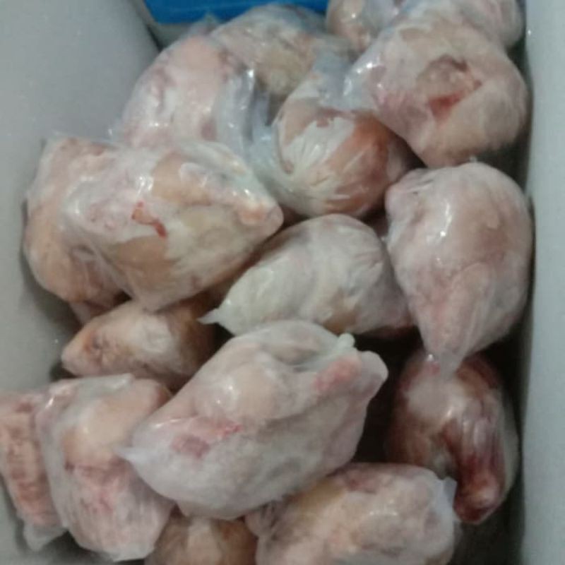 

jual ayam frozen super ukuran 0.9 kg