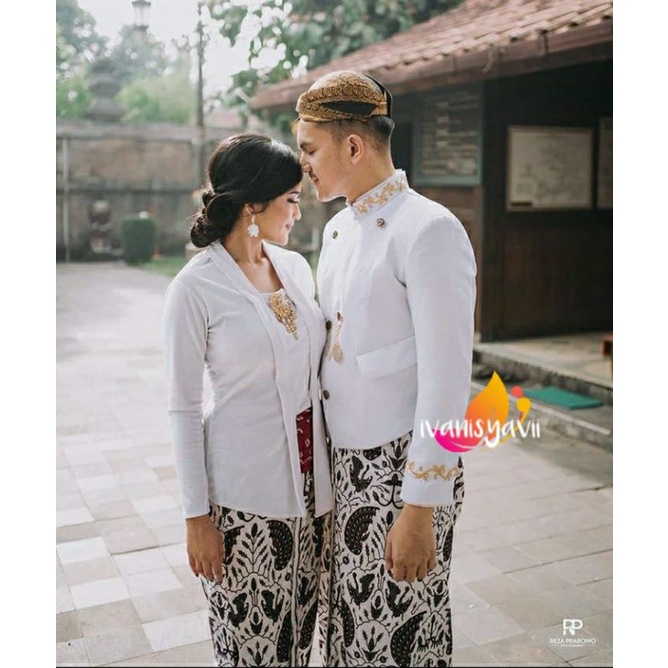 Baju Prewed , Nuansa Putih (LENGKAP, Bonus BenggoL Beskap)