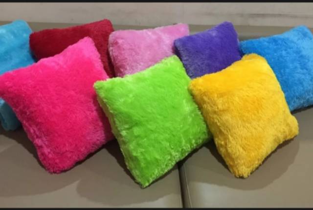 BANTAL SOFA/KURSI...RASFUR 35*35