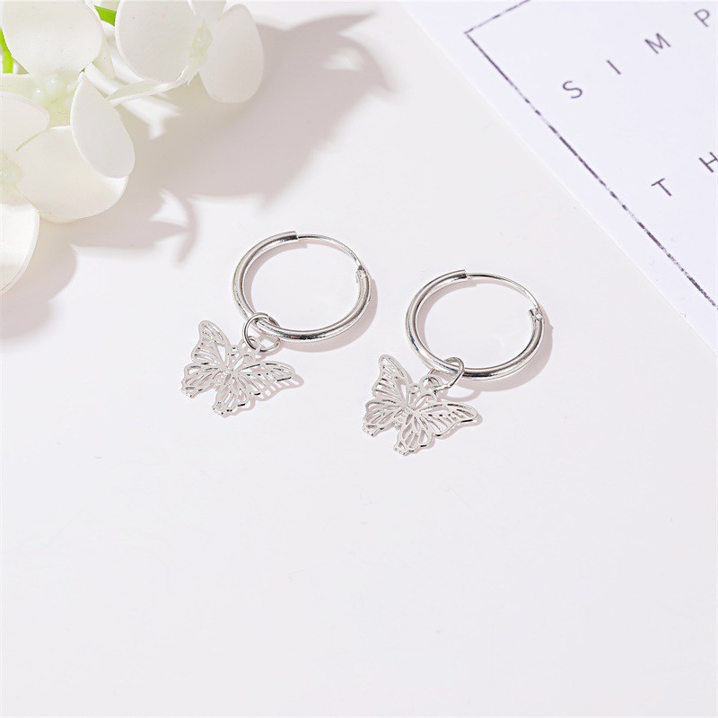 Anting Kupu-Kupu Manis Sederhana Anting Klip Guntingan Prancis Anting-Anting Aksesoris Fashion