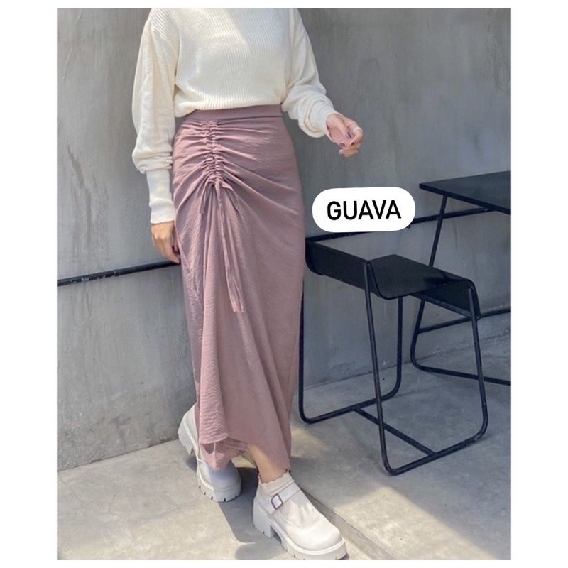 (BISA COD)SKIRT PREMIUM KOREAN STYLE ROK SERUT CRINKLE AIRFLOW//ROK SERUT VIRAL//ROK SERUT JUMBO-GUAVA