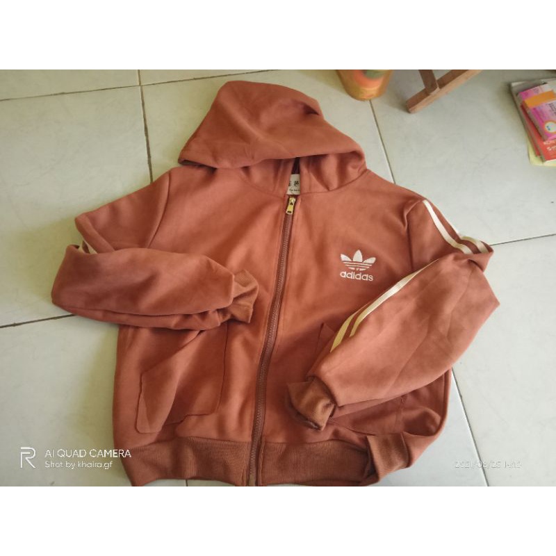 PRELOVED JAKET ADIDAS SUEDE LIKE NEW