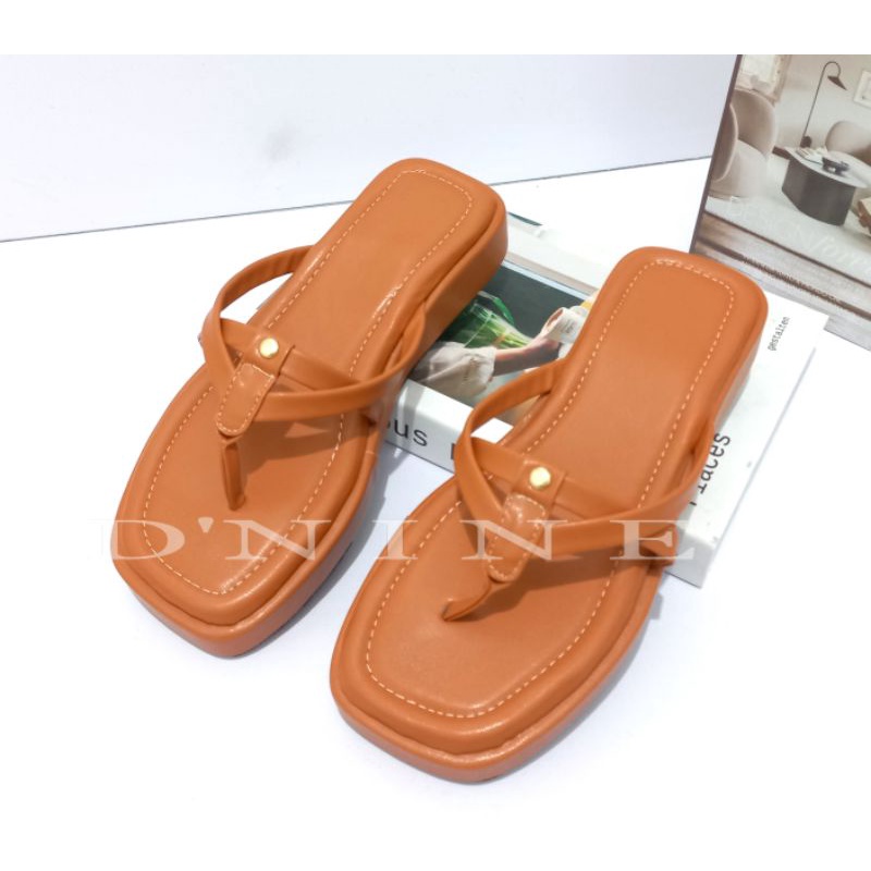 MIRRA DN 12 Sandal platform wedges spon