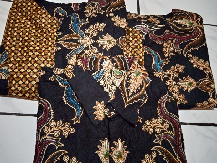 Bisa Pisah Batik Couple Keluarga Sania Ruffle Ori Ndoro Jowi Termurah