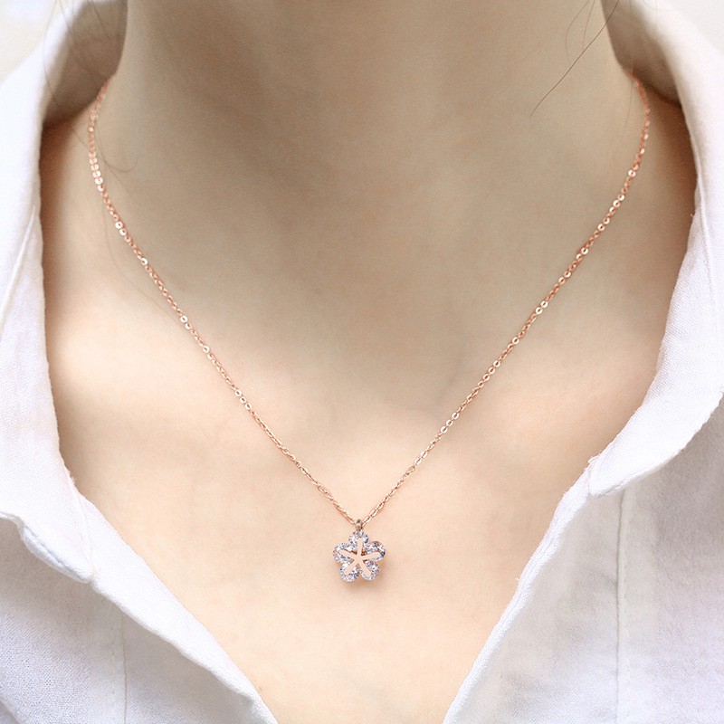 Kalung Fashion Korea Titanium Rosegold Bunga Batu putih - BN316