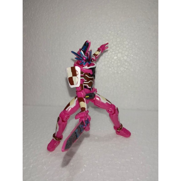 ACTION FIGURE SODO/SO-DO KAMEN RIDER SLASH KAMEN RIDER SABER