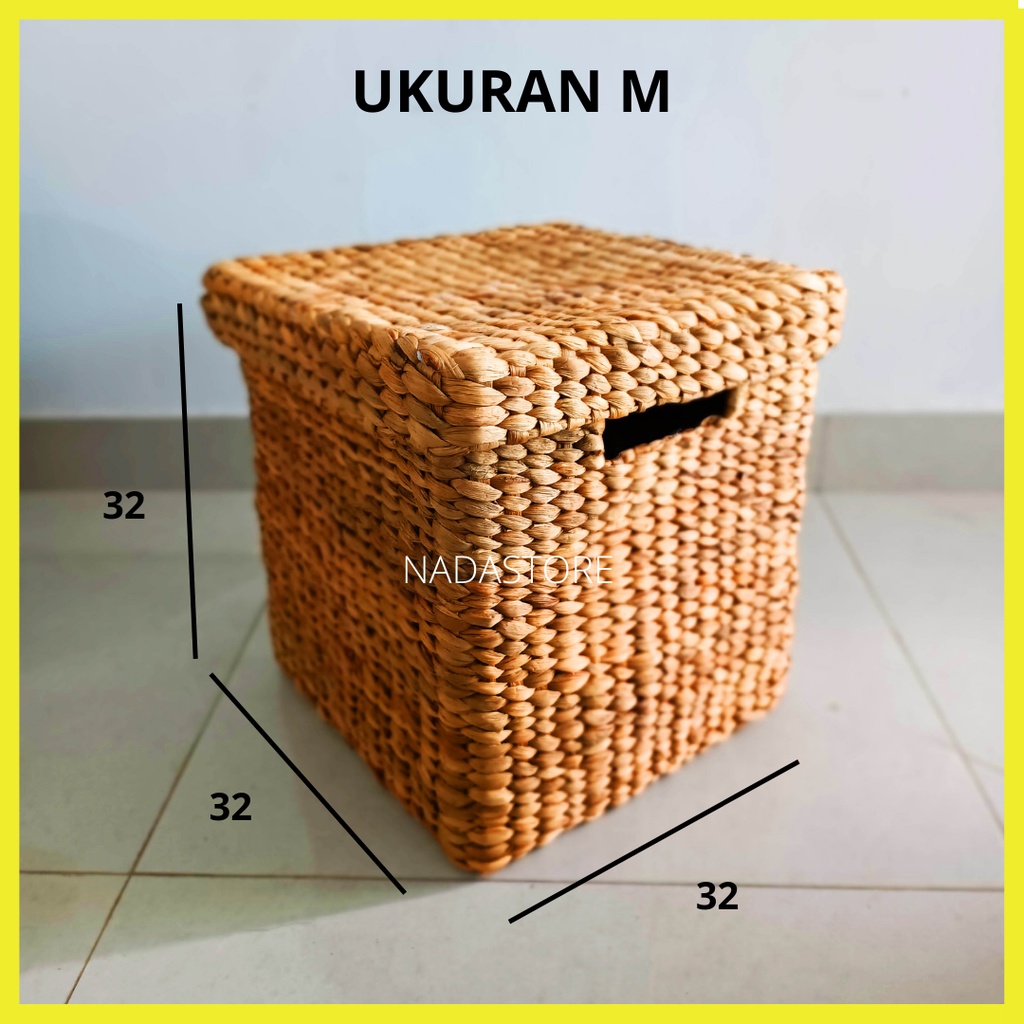 BOX / KERANJANG SUARE KOTAK  / TEMPAT PENYIMPAN ANYAMAN ENCENG GONDOK