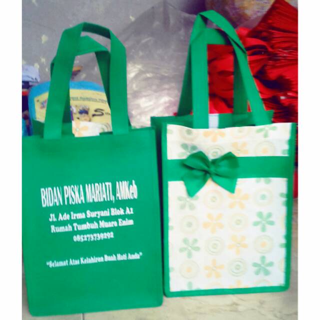 

Tas spunbond ukuran 15*15 sablon