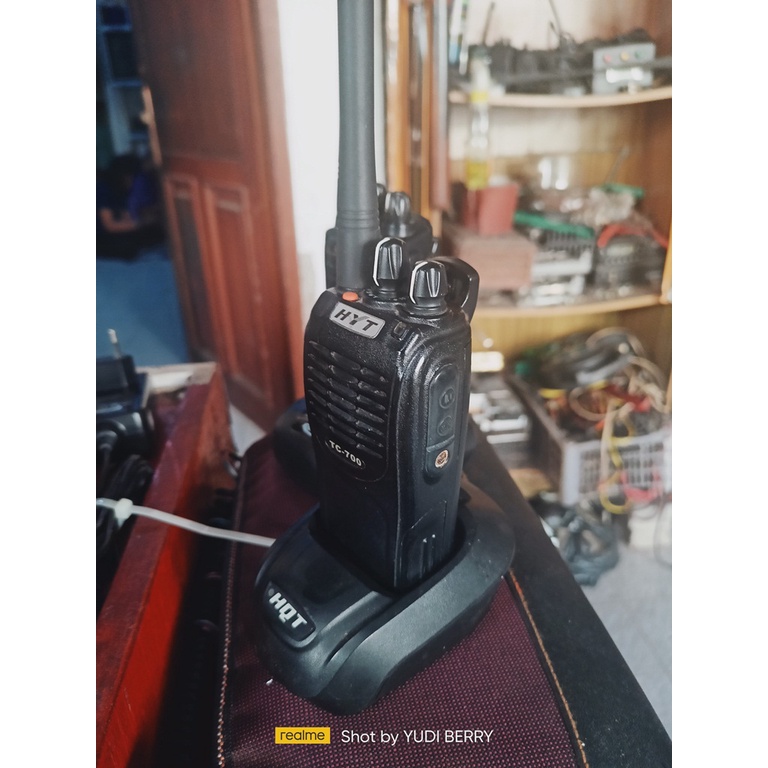Ht HYT TC700 Frekuensi UHF 350mhz sd 390Mhz Kondisi Second Normal
