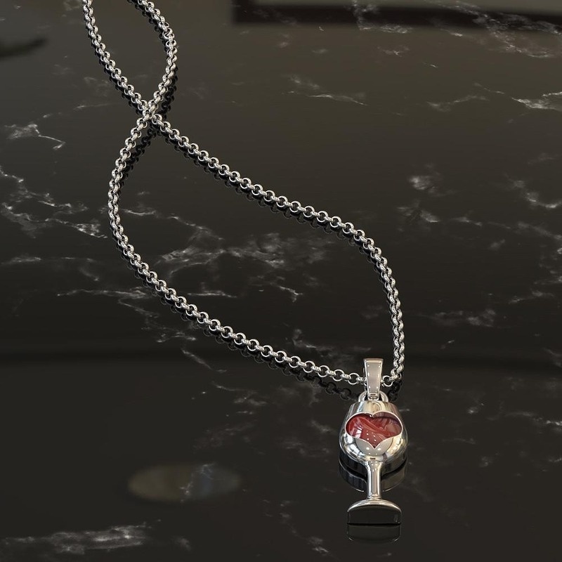 [Ready Stock]Fashion Inlaid Ruby Red Wine Glass Love Pendant Necklace