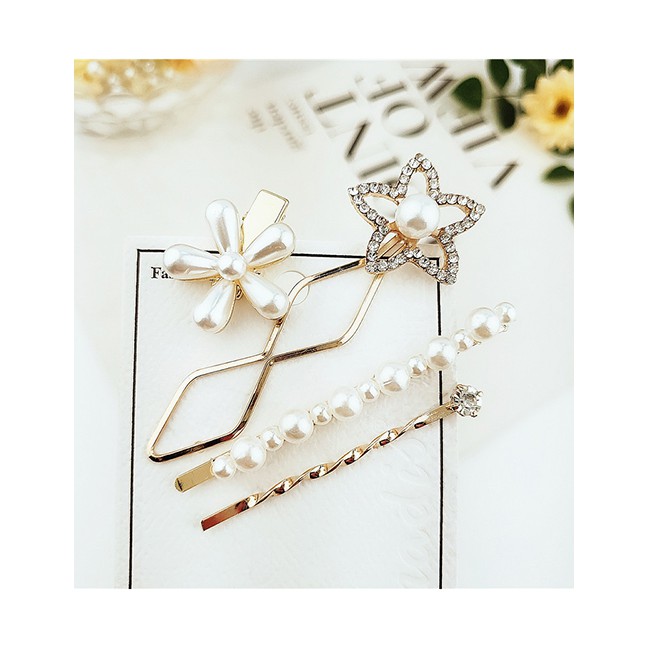 LRC Jepit Rambut Fashion Golden Five-pointed Star Pearl Hairpin F57354