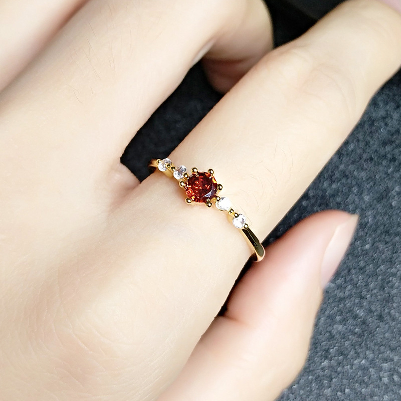 Cincin Ruby Emas 18k Gaya Elegan