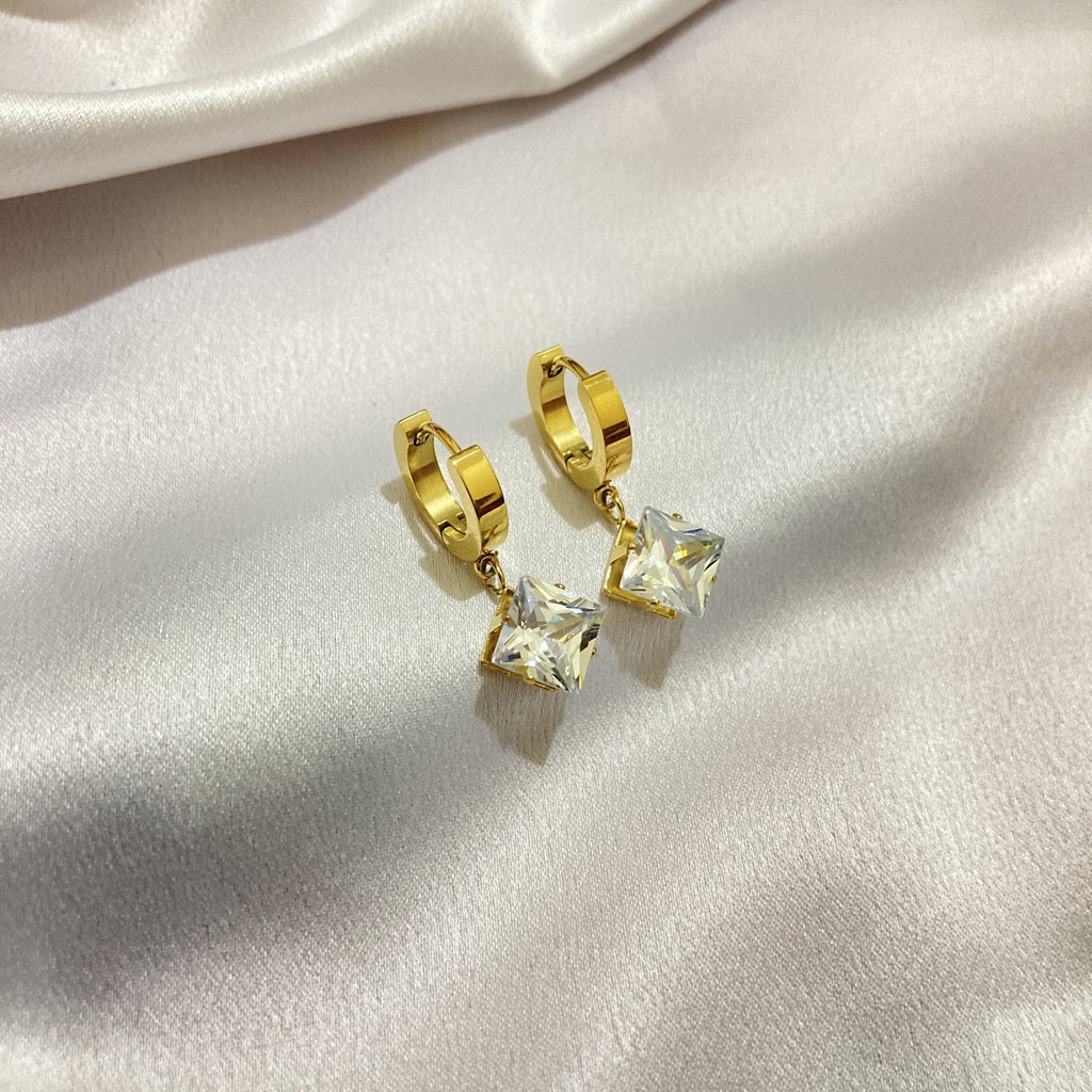 Anting Titanium Wanita Anti Karat Aksesoris Perhiasan AT-026