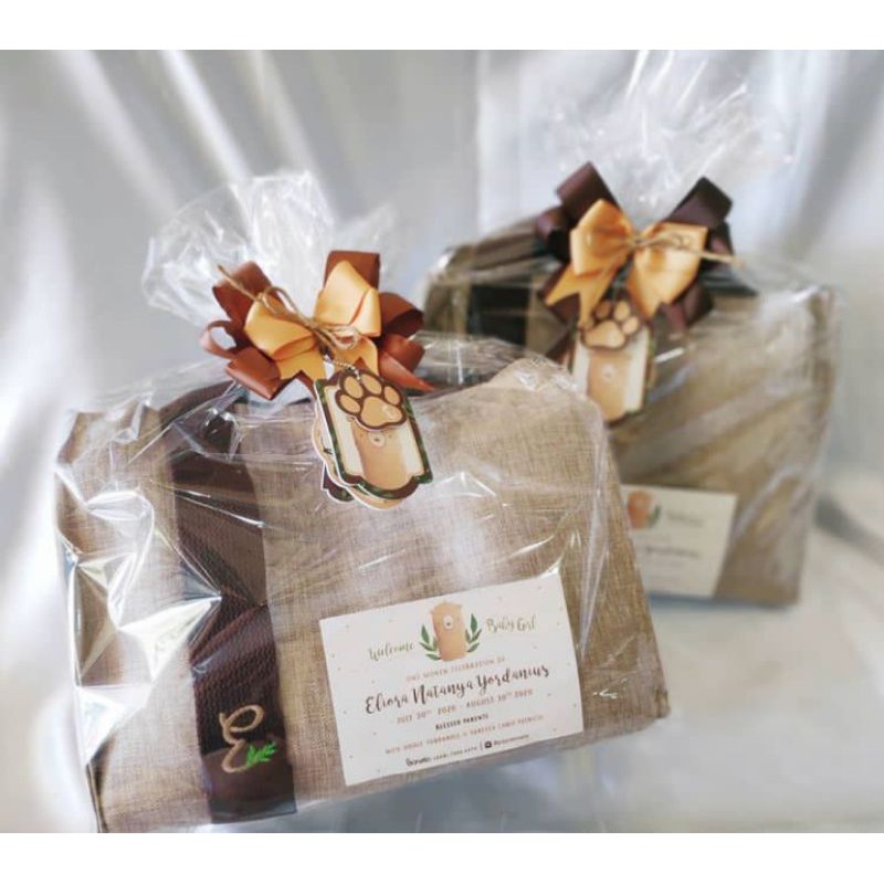 Tas custom hampers/souvenir