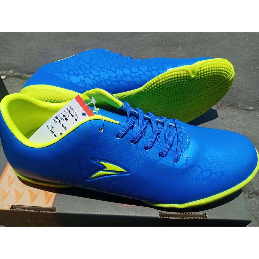 Sepatu Futsal Nobleman Rogue