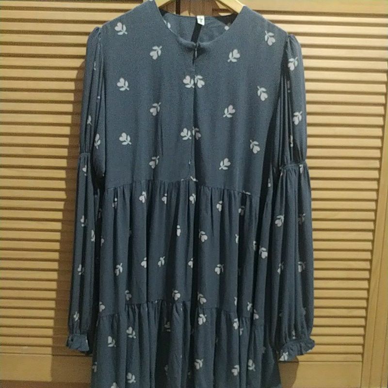 Ceria Blouse Vanilla Hijab Preloved