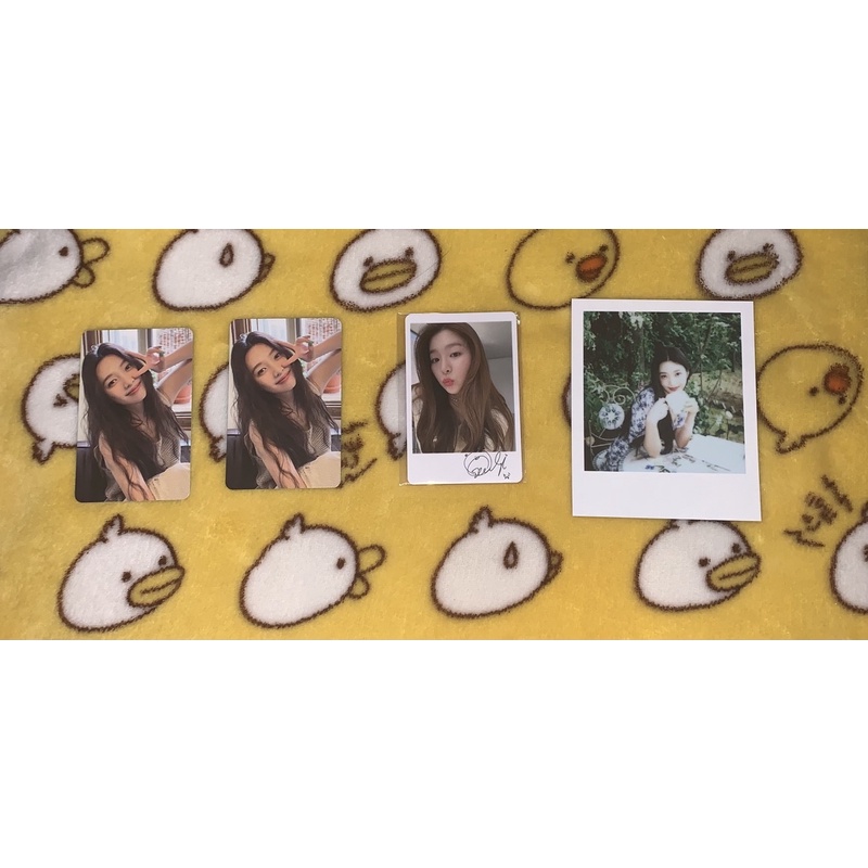 JOY SEULGI RED VELVET RV PHOTOCARD PC POLAROID AMUSE HELLO ALBUM