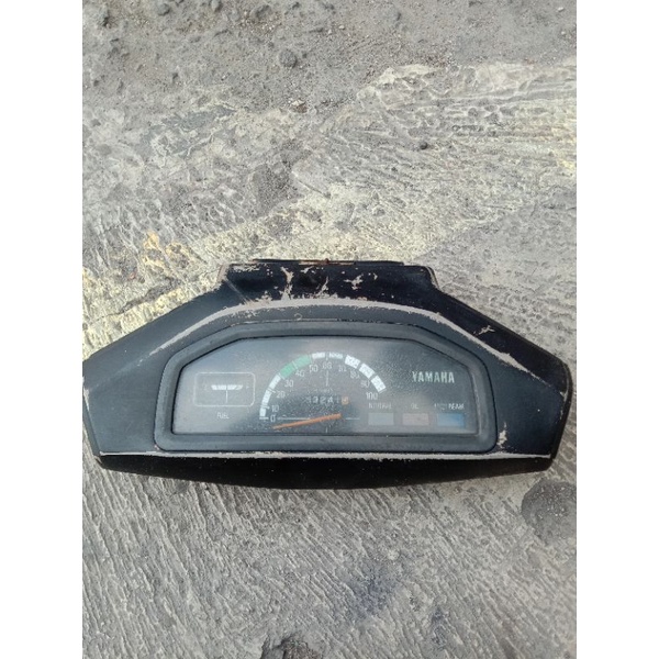 batok bagian atas speedometer Yamaha v80 robot super deluxe original