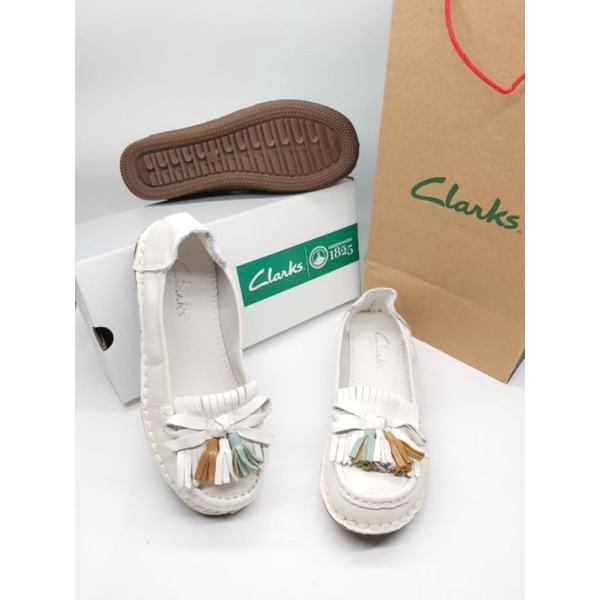 SEPATU KULIT  WANITA CLARKS RG-066 flatshoes