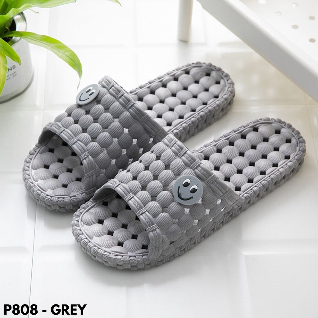 SANDAL COUPLE INDOOR RUMAH TOILET DAPUR LUBANG ANTI AIR ANTI BAU SUPER ELASTIS ANTI SLIP P808